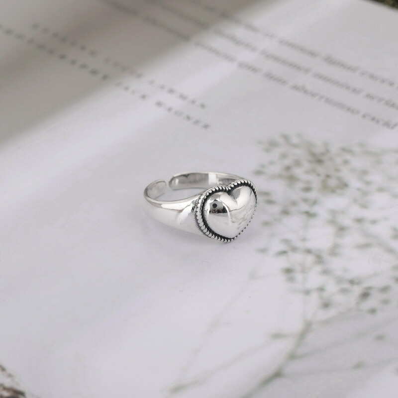 SILVER925 ぷっくりハートリング ring【送料無料】ハートリング　スターリングシルバー 925 silver925 純銀 SV925 リング 指輪 シルバー925リング シルバーリング シルバーアクセサリー フリーサイズ 太幅リング ハート s925 フリーサイズ 4,487円