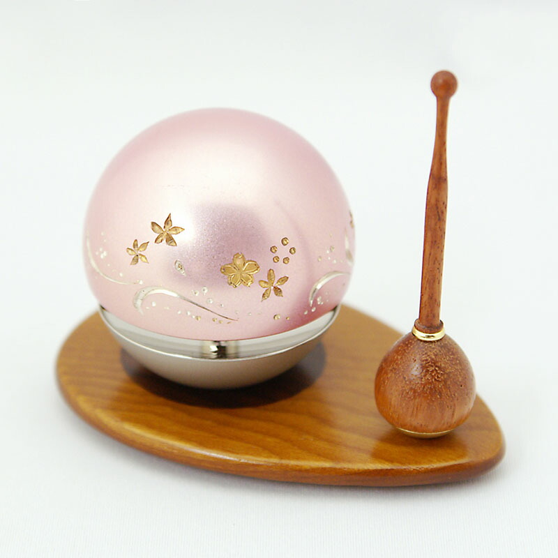 たまゆらももりん櫻彫入３点書き割りたまゆらりん おりん りん 桜 彫金 好ましいひな形賞 勝ち取る 貨物輸送無料 声遣い 手元供養 分骨供養 個人的供養 大まかな供養 お祈り ゆらゆら お仏壇 差し上げ物 差し上げ物 差し上げ物 伸び伸びする 1寸8分