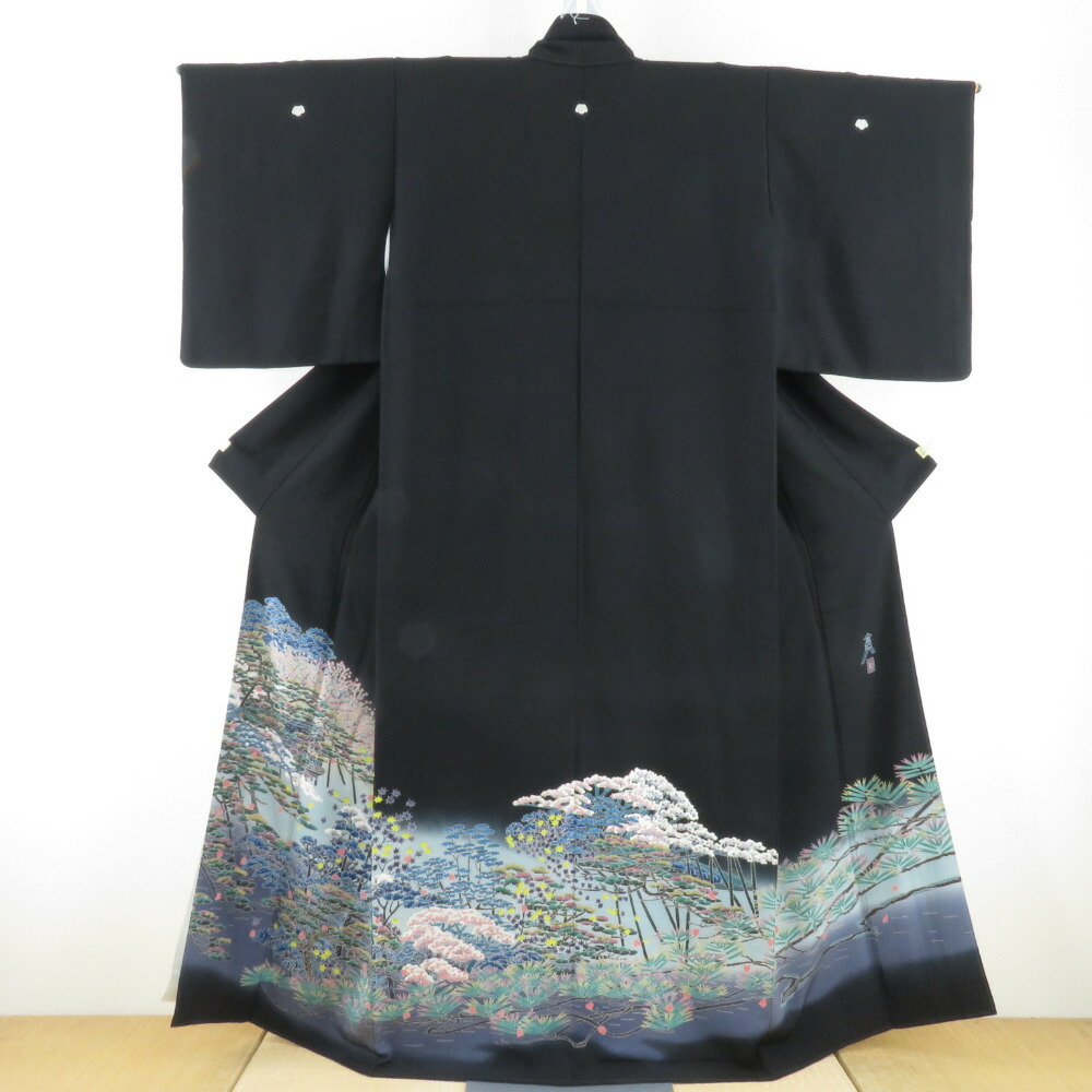 黒留袖 正絹 加賀友禅 五つ紋 松竹梅 作家物 比翼付き 広衿 袷 U-855 ki3743n-1.jpg