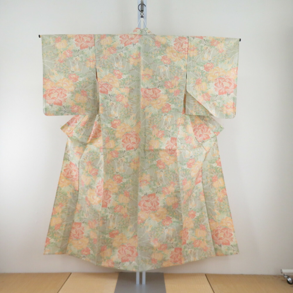 小紋 菊文様 袷 広衿 紫色 正絹 仕立て上がり カジュアル着物 身丈154cm 楽天市場】小紋 菊文様 袷 広衿 紫色 正絹 仕立て上がり カジュアル