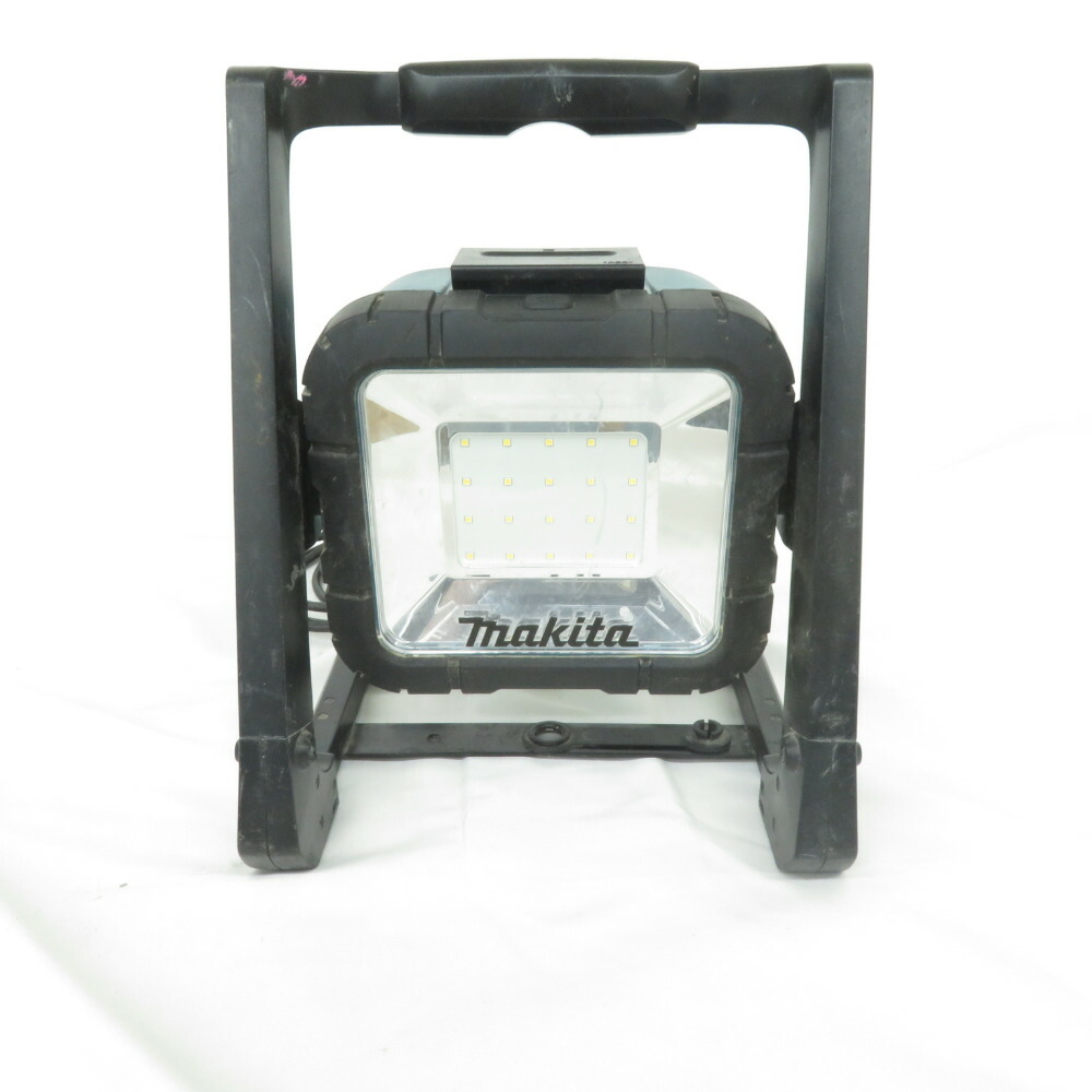 Makita充電式LEDスタンドライト 本体のみ 14.4V/18V ML805 Amazon.co.jp: マキタ(Makita) 充電式LEDスタンドライト 本体