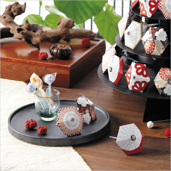 【16日20時～P10倍+250円クーポン】 祝傘プチ 棒付きキャンディ 20個セット 【CIH】 プチギフト お菓子 500円 300円 退職 大量 個包装 結婚式 卒園 卒業 母の日 センスのいい ありがとう ギフト ばらまき 産休 挨拶 子供 お世話になりました キラット