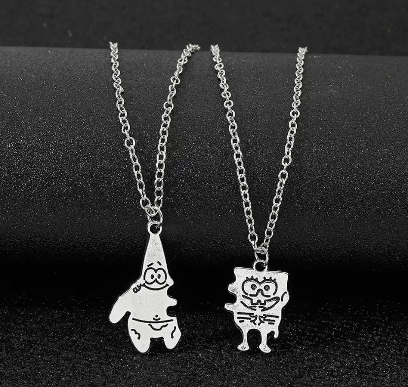 POPMART SpongeBob ぬいぐるみペンダント Amazon.co.jp: POP MART SpongeBob SquarePants ぬいぐるみ