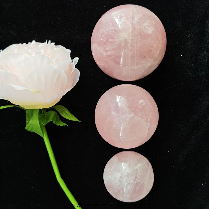 1747❣️ ローズクォーツ　大玉　天然石　紅水晶　鉱物　原石　水晶玉 1747❣️ ローズクォーツ 大玉 天然石 紅水晶 鉱物 原石 水晶玉 1747