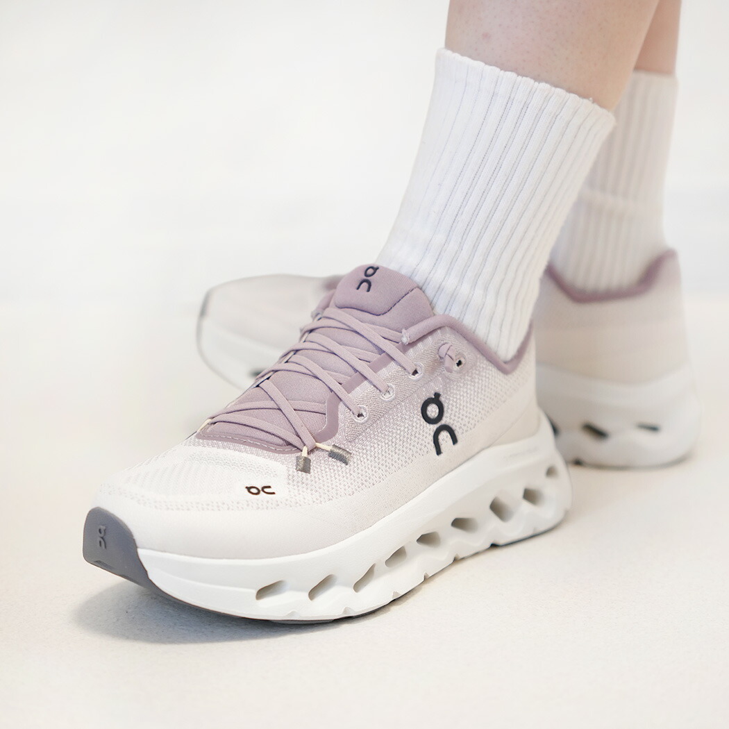 楽天市場】オン On レディース スニーカー クラウド5 （59.98153 FW23