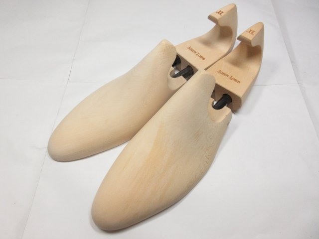 【超希少】ジョンロブ  Sサイズ　　フランス製　木製シューキーパー