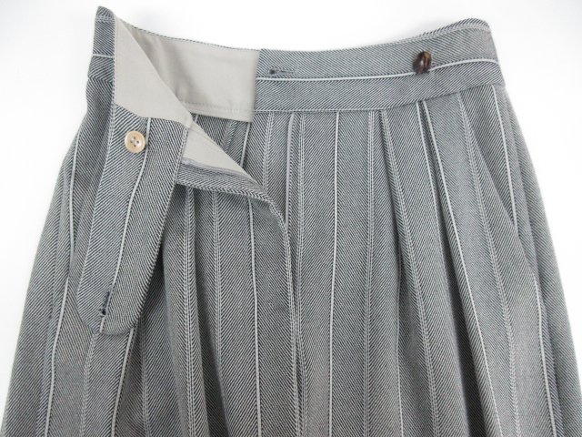超美品【ジョルジオアルマーニ】最高級黒ラベルストライプ織柄スーツセットアップ(レディース)36グレー系伊製★17HR1806★【中古】