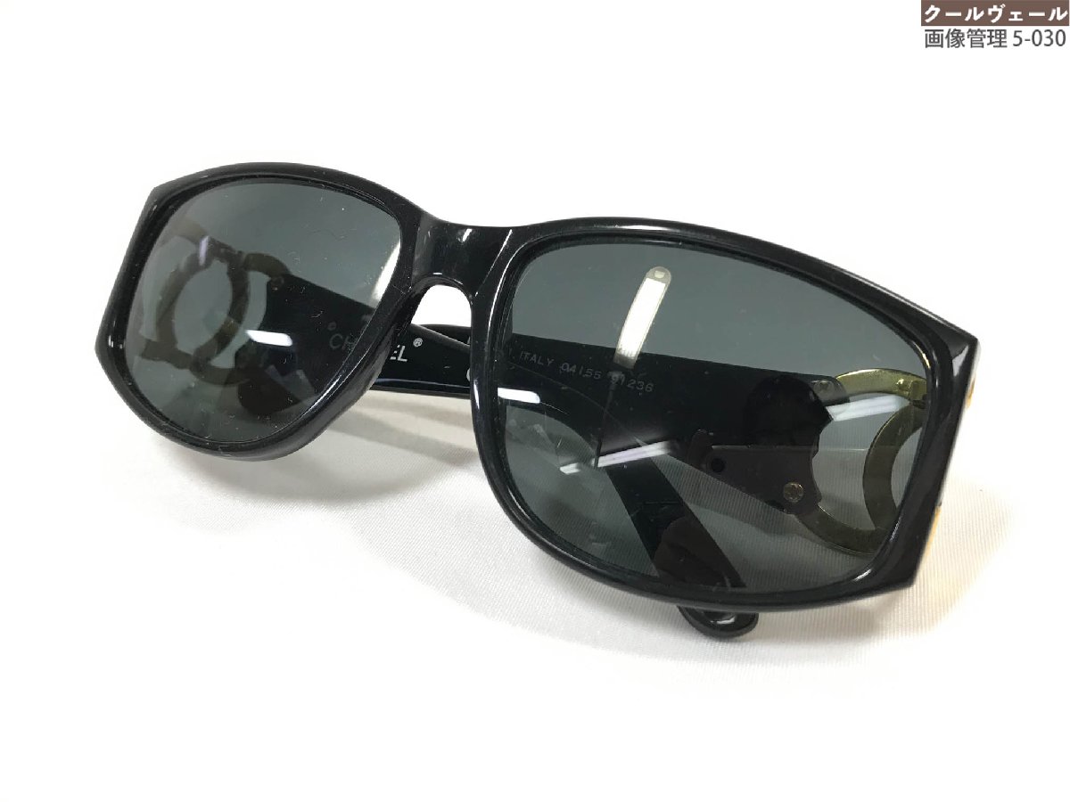 CHANEL　シャネル　サングラス　マトラッセ　ココマーク　ゴールド　ブラック CHANEL シャネル サングラス ココマーク マトラッセ ブラック