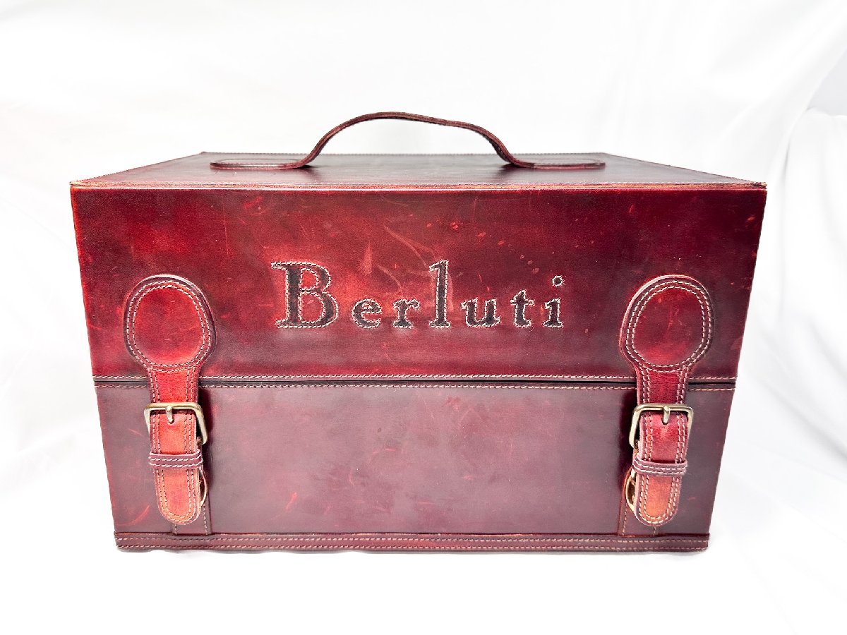 超美品 【ベルルッティ Berluti】 オールなめし革 刺しゅうロゴタイプ シュー世話をする納めるボックス席 カテゴリー化BOX (メンズ) 赤銅色 ★5HT3042★ 【中古】
