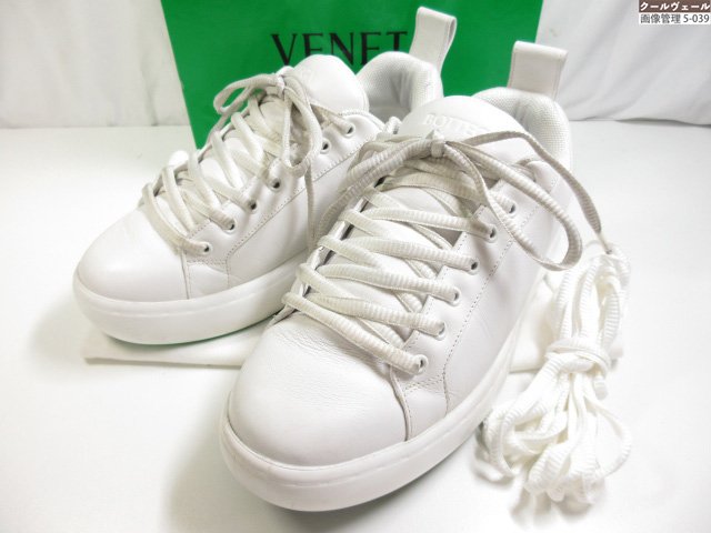 極美品 【ボッテガヴェネタ BOTTEGA VENETA】 716198 V2CS0 9185 なめし革スニーカー PILLOW  (メンズ) size42 白いこと ★37MZB0120★ 【中古】