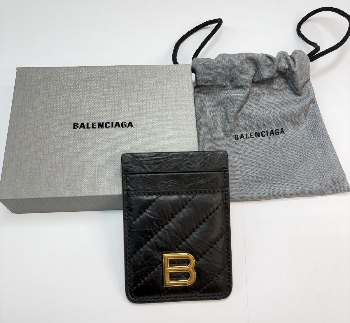 未当て嵌める 【バレンシアガ BALENCIAGA】 Crush  磁石 歌留多保持者 歌留多容れもの (メンズ/レディース) 黒いこと ★4MEB0005★ 【中古】