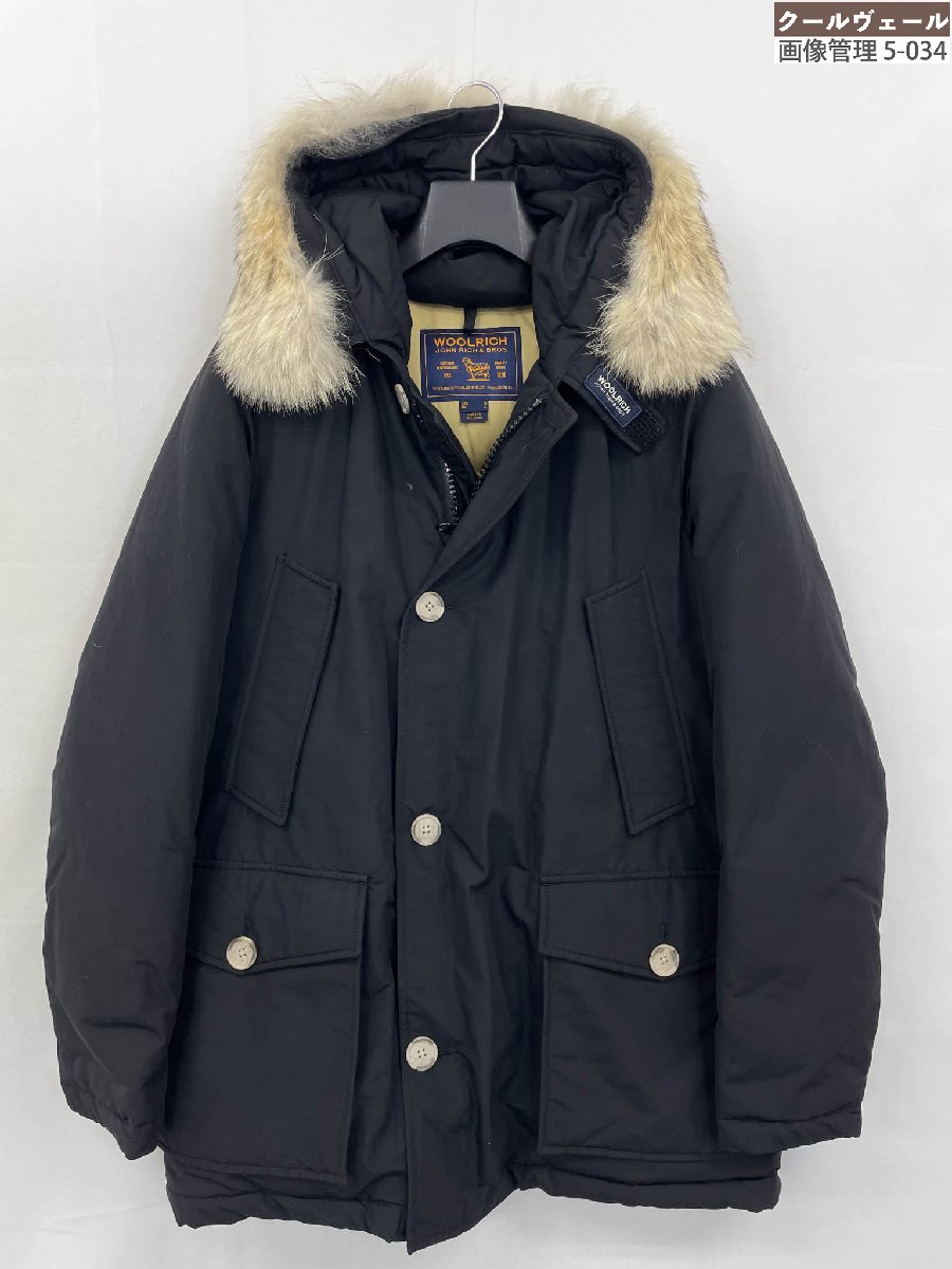 極美品【羊毛分限者 WOOLRICH】1702061 コヨーテファー アークティックパーカー 落ちこむ 厚地の外套 上衣 (メンズ) M 黒 ★32MWB0099★ 【中古】