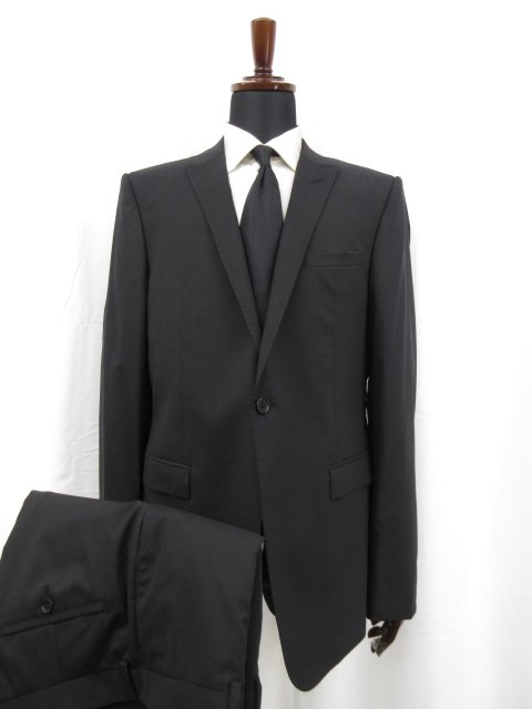 【値引き】未使用 ARMANI COLLEZIONI スーツ 三越伊勢丹 | GIORGIO ARMANI/ジョルジオ アルマーニ_Men通販