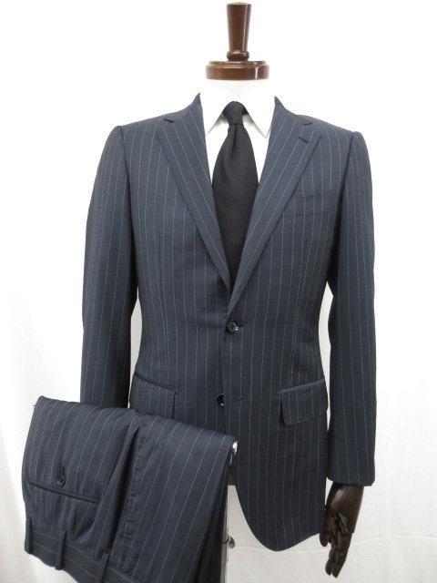 美品 エルメネジルド ゼニア【TROFEO】 チェック スーツ 黒系 M相当) 超美品 ゼニア Ermenegildo Zegna TROFEO黒タグ 221224 チェック