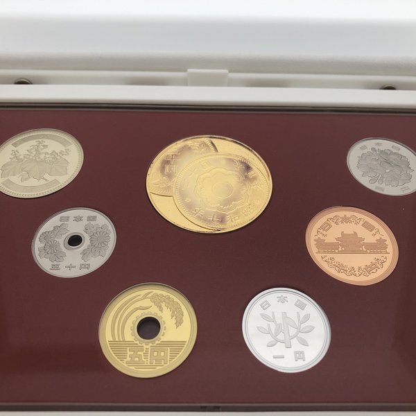 【楽天市場】幻の金貨 メモリアル 平成十八年銘 プルーフ貨幣セット（2006年） 記念硬貨 記念コイン 造幣局 プルーフセット：記念コインの七