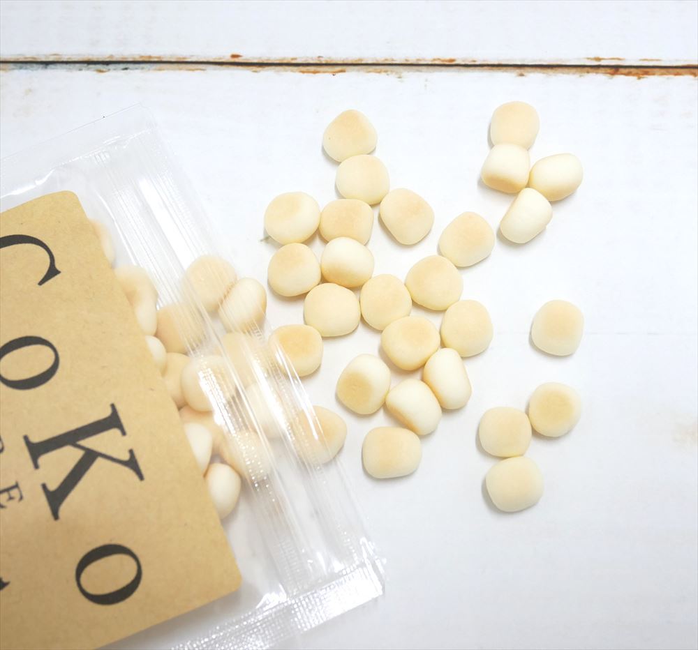 楽天市場 Cokoオリジナル 犬おやつ カルシウムボーロミニ 国産 50g Calcium Bolo Mini For Dogs Coko犬 と猫のご飯やさん