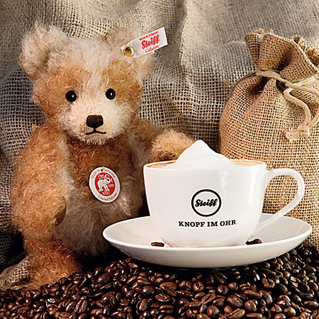 【シュタイフ正規販売店】Steiff シュタイフ 世界限定 テディベア ベノタイムコーヒー カップ＆ソーサー セット 対応 即日発送可 ギフト包装可｜逸品shopコレコレ 34,320円