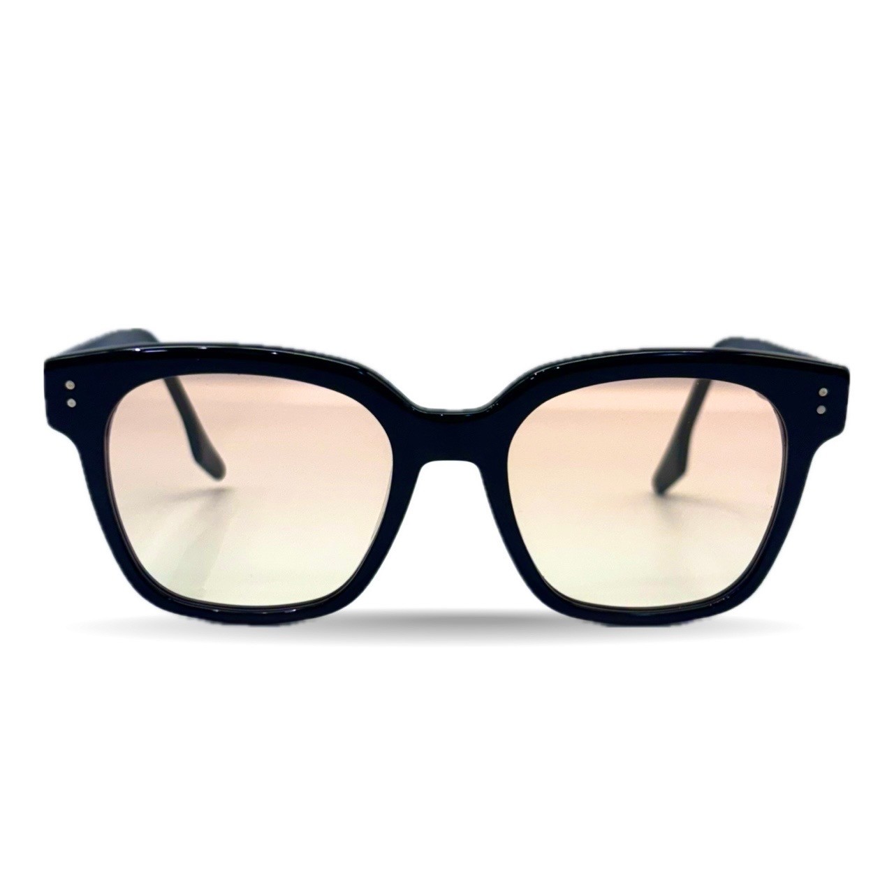 ジェントルモンスター　キャットアイサングラス Gentle Monster Dasha 01 キャットアイ サングラス | ブラック