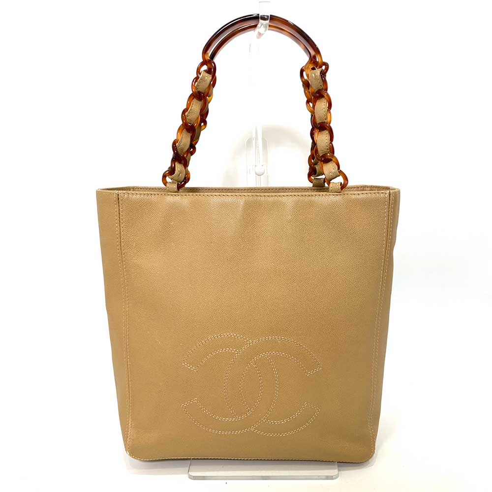 CHANEL ブラウン ハンドバッグ Chanel 22 ハンドバッグ、シャイニー カーフスキン 、ブラウン
