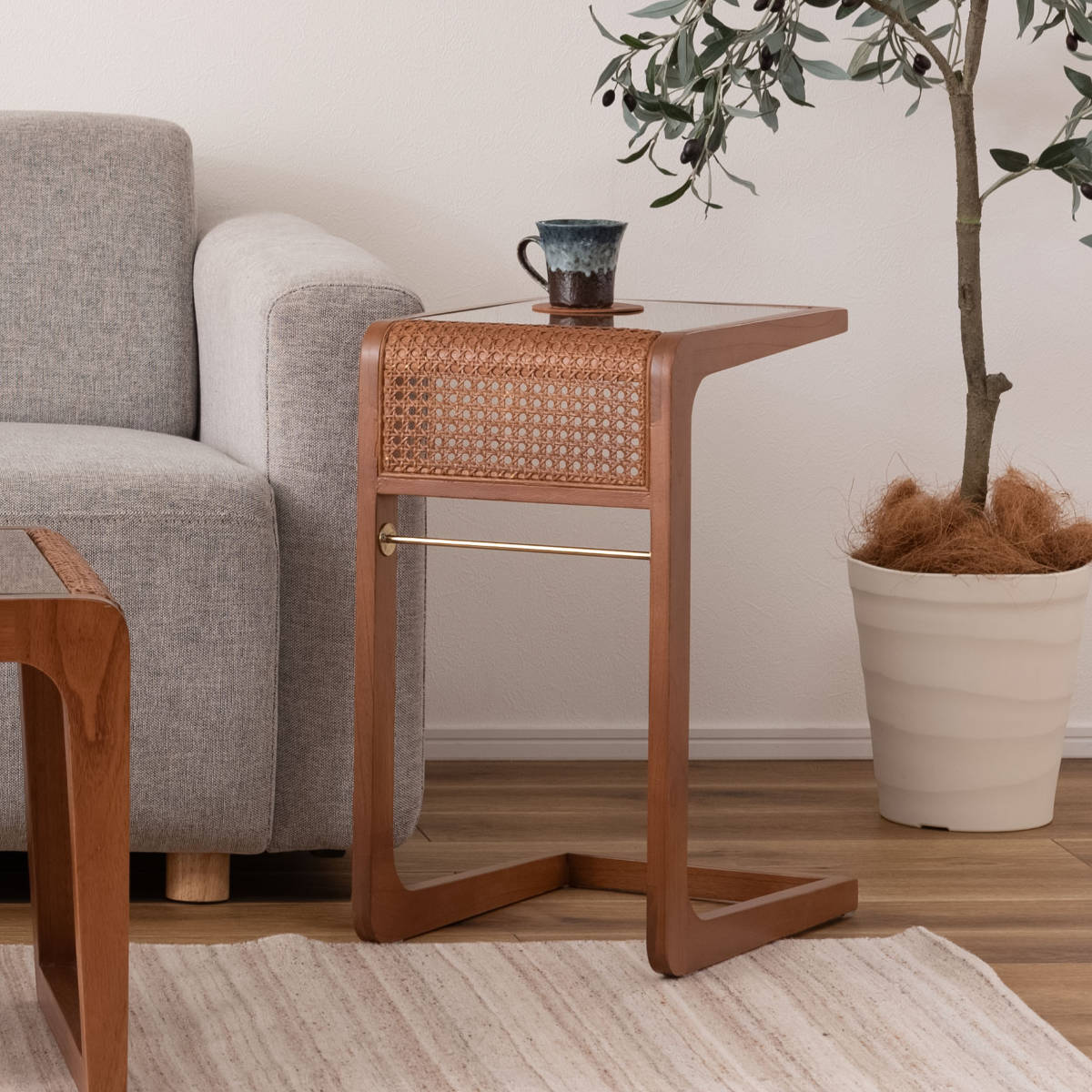 楽天市場】籐 サイドテーブル ガラス天板 棚付 幅75cm （ 送料無料