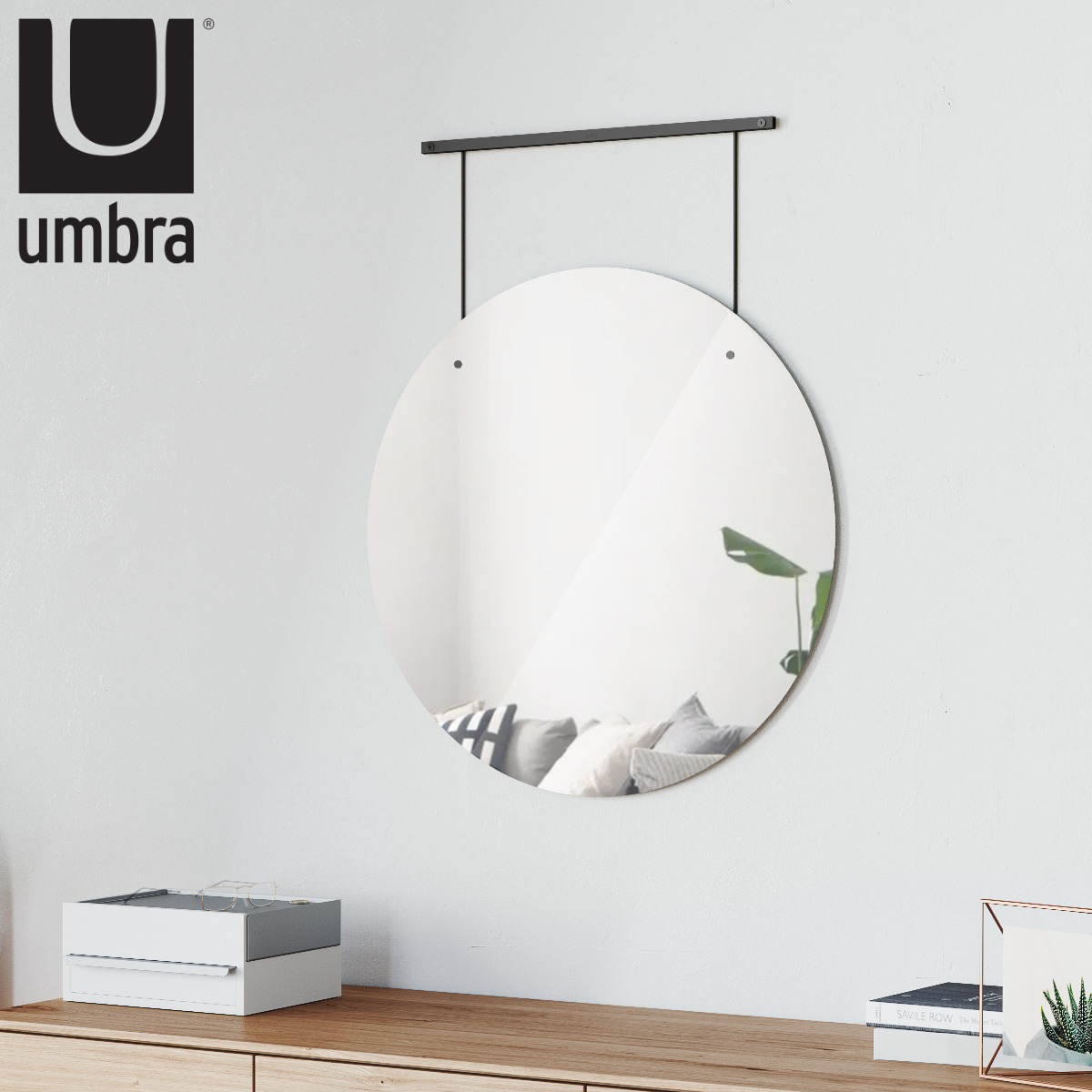 umbra イグジビット ミラー 直径61cm （ 送料無料 アンブラ 鏡 壁掛け ウォール かがみ 丸 アイアンバー 洗面 玄関 リビング 北欧風 大きめ おしゃれ スタイリッシュ ノンフレーム ） 【3980円以上送料無料】