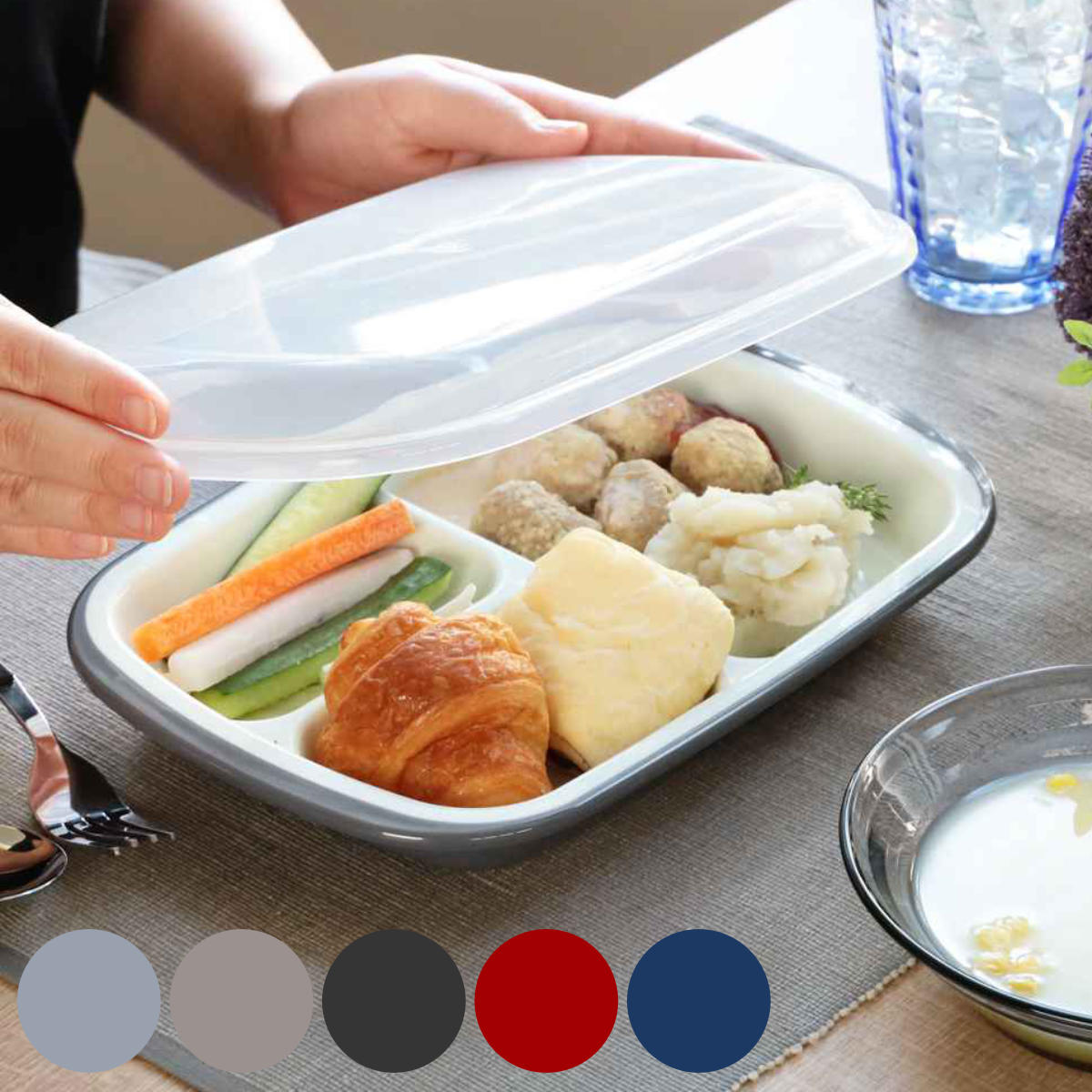 楽天市場】ランチプレート フタ付き 25cm ハローキティ おうちで食べる