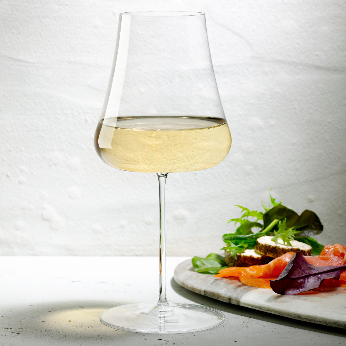 ワイングラス 700ml NUDE ステムゼロ ガラス ( 食洗機対応 グラス コップ カップ ガラスコップ 耐久性 丈夫 職人 シンプル 軽量 ワイン お酒 アルコール ボックス入り ギフト おしゃれ )【3980円以上送料無料】|お弁当グッズのカラフルボックス