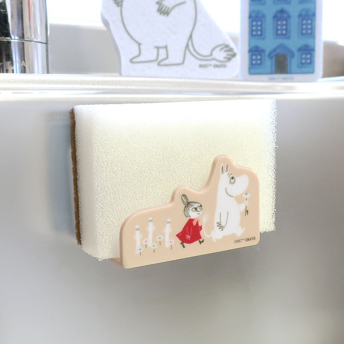 スポンジラック ムーミン MOOMIN マグネットスポンジホルダー （ マグネット スポンジホルダー スポンジ入れ スポンジ置き スポンジ 入れ 置き 磁石 小物 収納 冷蔵庫 キャラクター おしゃれ かわいい ）【3980円以上送料無料】画像
