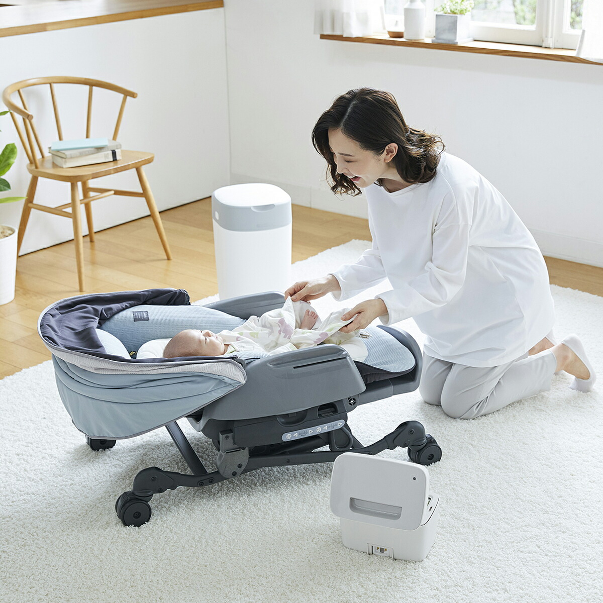 11日1時59分まで10％OFF／【公式】コンビ Combi 電動 スウィング