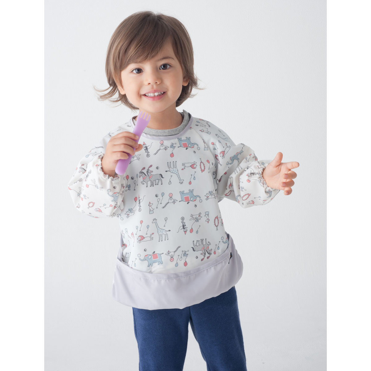 【10%OFF】《コンビミニ》ポケッタブル長袖お食事エプロン(パレード) 男の子 女の子 パープル 可愛い ベビー キッズ 長袖 食事 保育園 離乳食 子供 食事用エプロン 入園準備 入園グッズ ベビーエプロン 食べこぼし かわいい 赤ちゃん 袖付き ... 《コンビミニ》長袖お食事エプロン(くじら) 男の子 女の子 ギフト ベビー 保育園 幼稚園 長袖 食事 離乳食 キッズ 子供 食事用エプロン 入園祝い 入園準備 入園グッズ ベビーエプロン 食べこぼし かわいい 赤ちゃん 子ども 袖付き