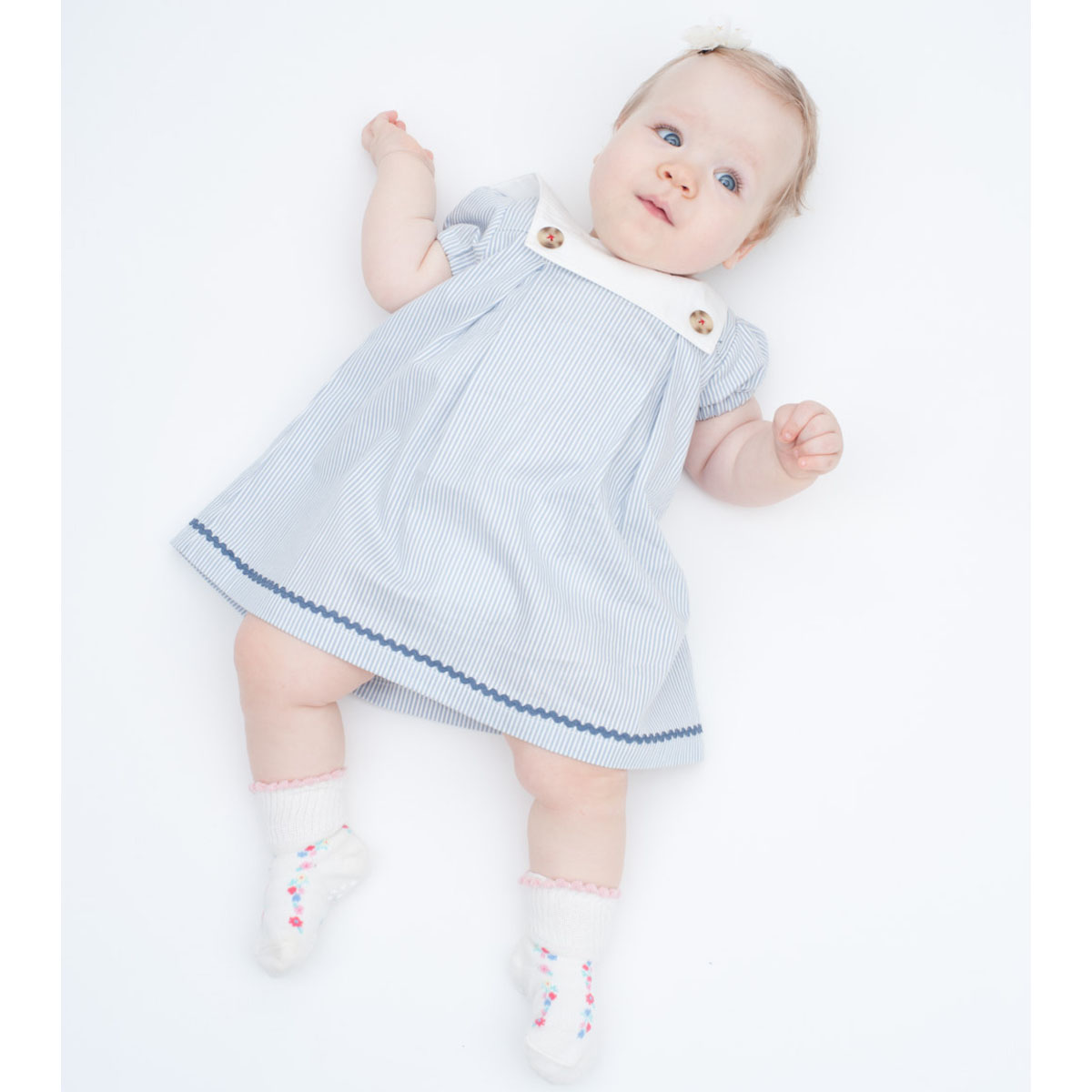 楽天市場 Off コンビミニ 半袖ワンピース コードレーン 女の子 70cm 80cm 90cm 服 新生児 ベビー 夏服 子供 保育園 半袖 おしゃれ ベビー服 可愛い ブランド ワンピース 女児 子供服 かわいい ブルー ストライプ 新生児服 赤ちゃん 出産祝い 子ども S