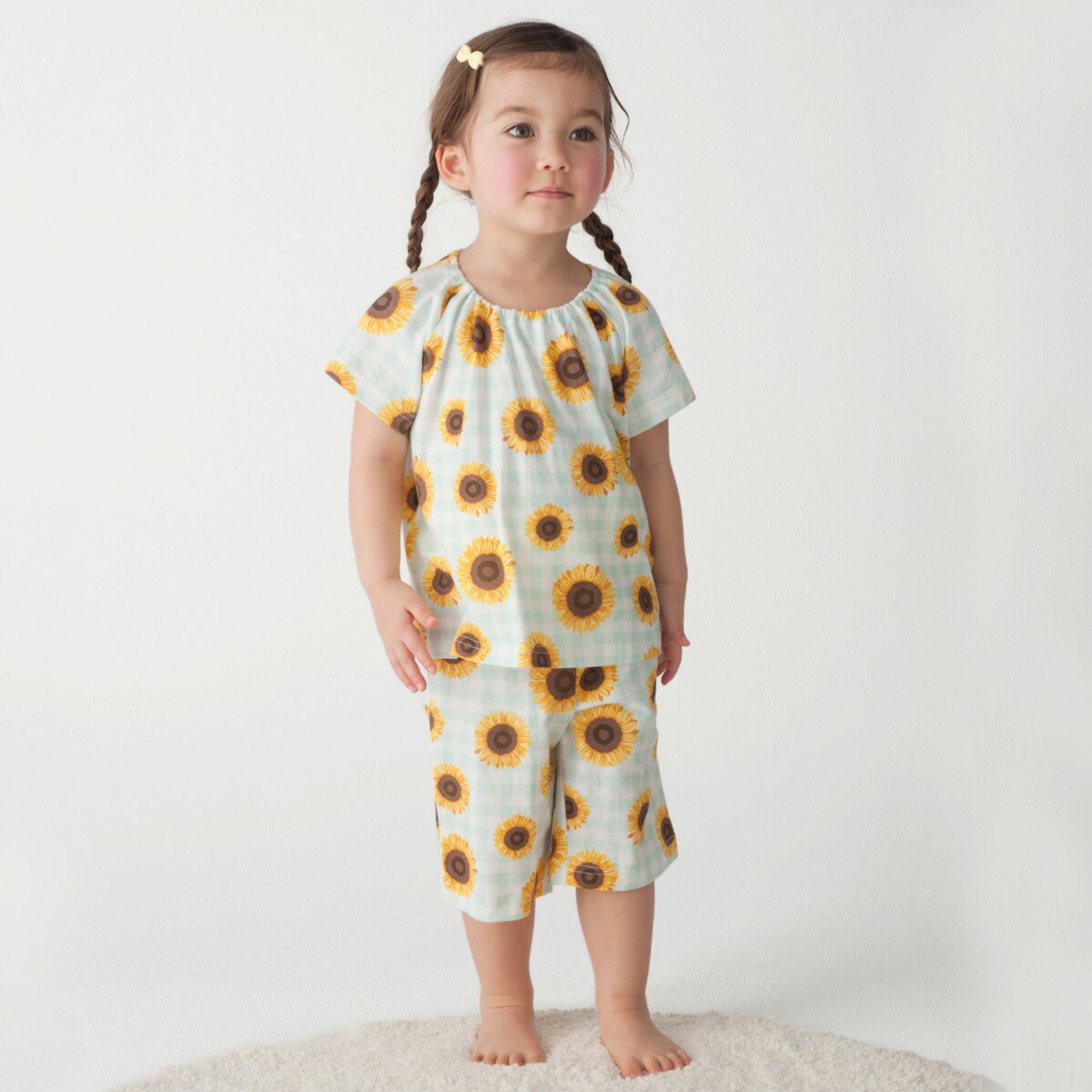 楽天市場 コンビミニ のびのび腹巻付き半袖パジャマ ひまわり 女の子 80cm 90cm 100cm 110cm 1cm 130cm イエロー おしゃれ 可愛い キッズ 子供服 半袖 服 こども 腹巻き付き腹巻き 子供 ルームウェア 夏用 子ども かわいい パジャマ コンビ コンビミニ公式