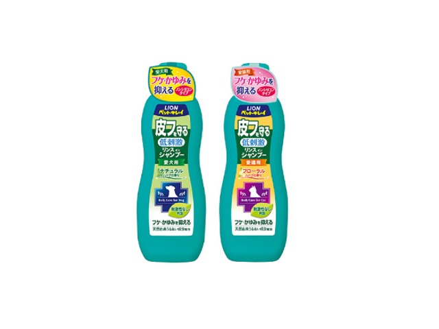 ペットキレイ 皮フを守るリンスインシャンプー 愛犬用 愛猫用 330ml ライオン シャンプー Or リンス 犬猫用 薬用成分のはたらきでフケ かゆみ ニオイをしっかりおさえます ペットキレイ 皮フを守るリンスインシャンプー 愛犬用 愛猫用 330ml ライオン シャンプー Or リンス 犬猫用 薬用成分のはたらきでフケ かゆみ ニオイをしっかりおさえます
