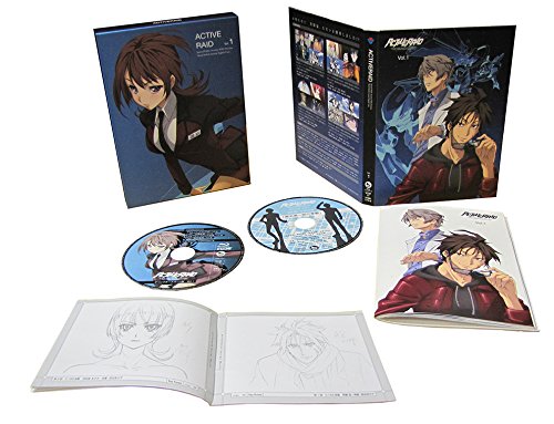 【中古】『アクティヴレイド-機動強襲室第八係-』 ディレクターズカット版 Blu-ray Vol.1 BOX付き初回仕様版(ドラマCD付き)(各巻4話収録/第1期全3巻)