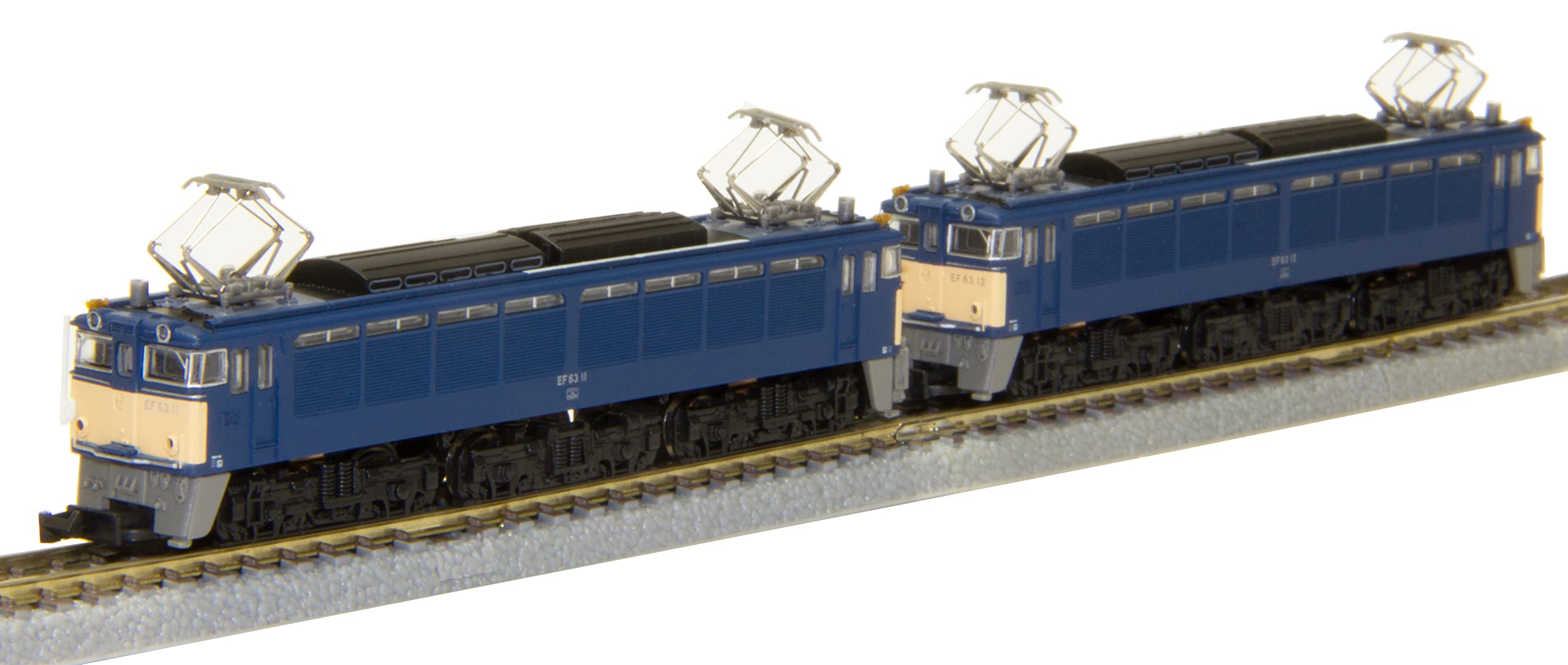 【中古】ロクハン Zゲージ EF63形 1次形 青 重連セット T038-1 鉄道模型 電気機関車 26,331円
