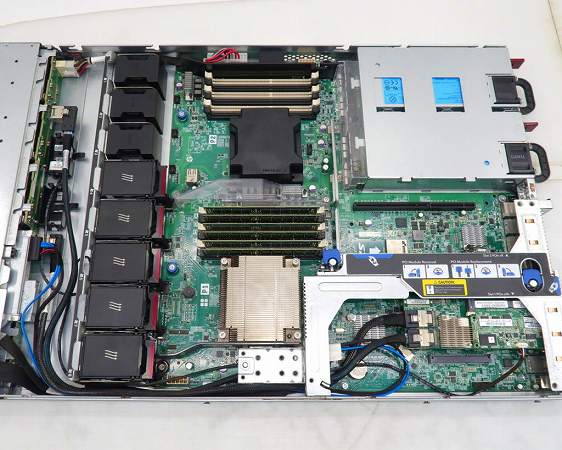 hpProLiantDL360eGen8XeonE5-24201.9GHz36GB300GBx6台(SAS2.5インチ/6Gbps/RAID50構成)DVD-ROMAC*2SmartArrayP420【中古】【20220104】