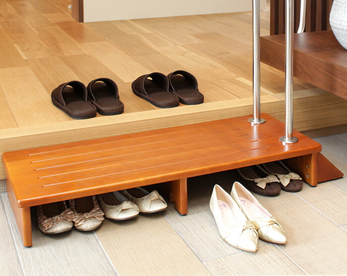 送料無料 手すり付き踏み台 100幅 踏台 玄関踏み台 介護 ラグ ステップ 玄関収納 木製 収納ベッド 木製 台 玄関台 補助具 手摺り 転倒防止 おしゃれ モダン コミットアンド店手すり付き踏み台 100幅 踏台 玄関踏み台 介護 ステップ