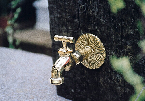 楽天市場 スタンダード蛇口 2型 真鍮色 蛇口 ハンドル おしゃれ アンティーク ガーデン インテリア 雑貨 コミットアンド楽天市場店