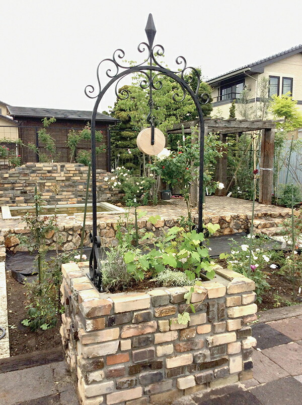 つるべ井戸 お洒落 お庭 ガーデン 高級感 エクステリア 北欧 ガーデン 野外 屋外 アンティーク おしゃれ ガーデニング雑貨 高級感 レトロ