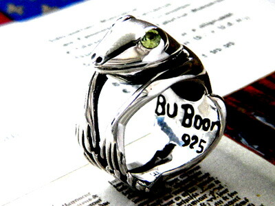 楽天市場】【普通郵便発送】【楽天1位30冠達成】 リング 上半身カエル