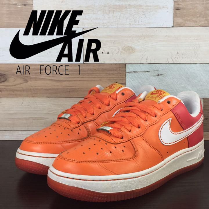 ＼7月限定エントリーでP10倍／【中古】NIKE AIR FORCE 1 07 ナイキ エアフォース1 07 オレンジ 23cm U05946 315115-811｜コモノット