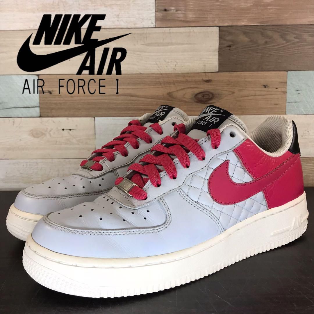 ＼6月制限事項エントリーでP10倍／【中古】NIKE AIR FORCE 1 25糎 スニーカー U08906