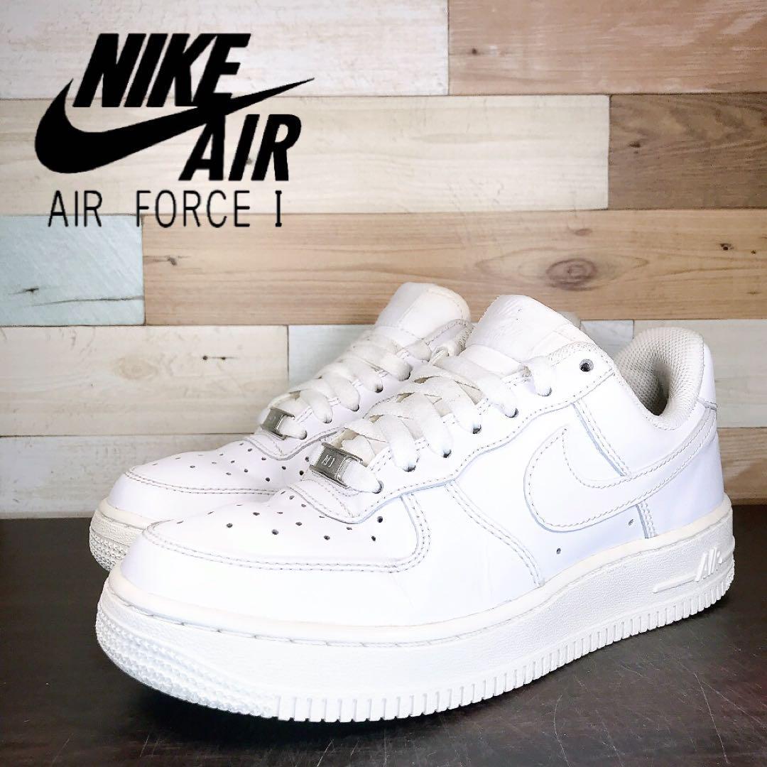 ＼6月押さえるエントリーでP10倍／【中古】箱あり NIKE AIR FORCE 1 07 ナイキ エア湖 フォース 1 07 白いこと 22.5糎 U10712 315115-112