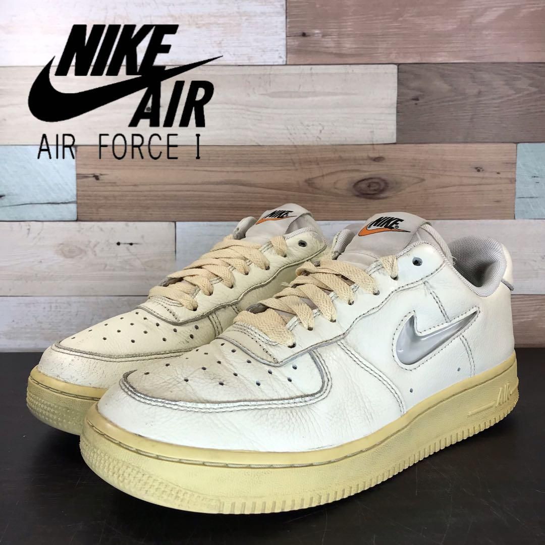 【中古】NIKE AIR FORCE 1 LX ナイキ エア フォース 1 LX ホワイト 24cm U11871 DO9456-100
