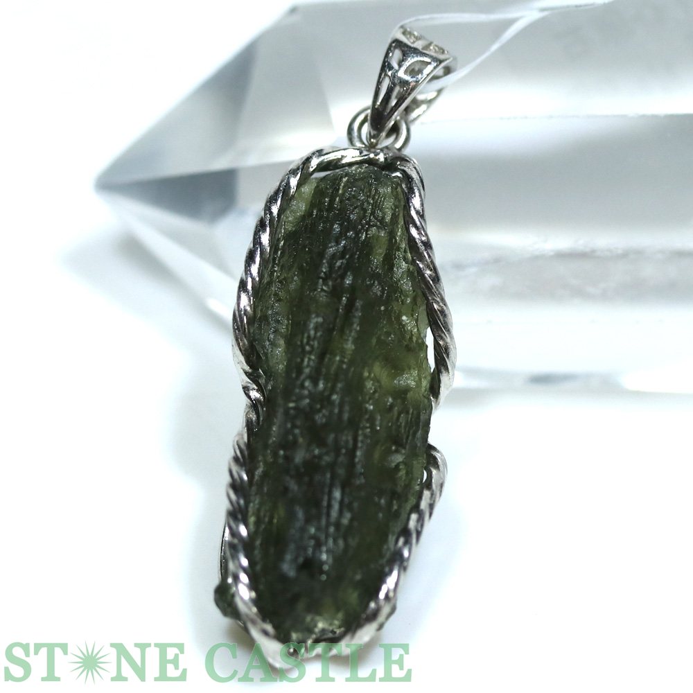 ★百貨店大売り出し★☆一点物☆【シャンデリヤ】モルダバイト 原石 No.75【力強さ石ころ 天然石 付属物 レディース メンズ】