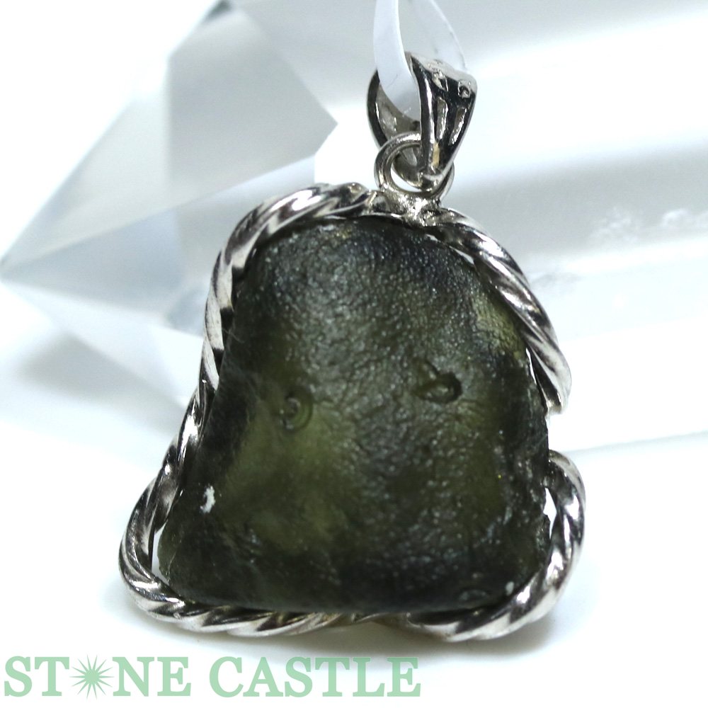 ★百貨店大売り出し★☆一点物☆【シャンデリヤ】モルダバイト 原石 No.78【力強さ石ころ 天然石 付属物 レディース メンズ】