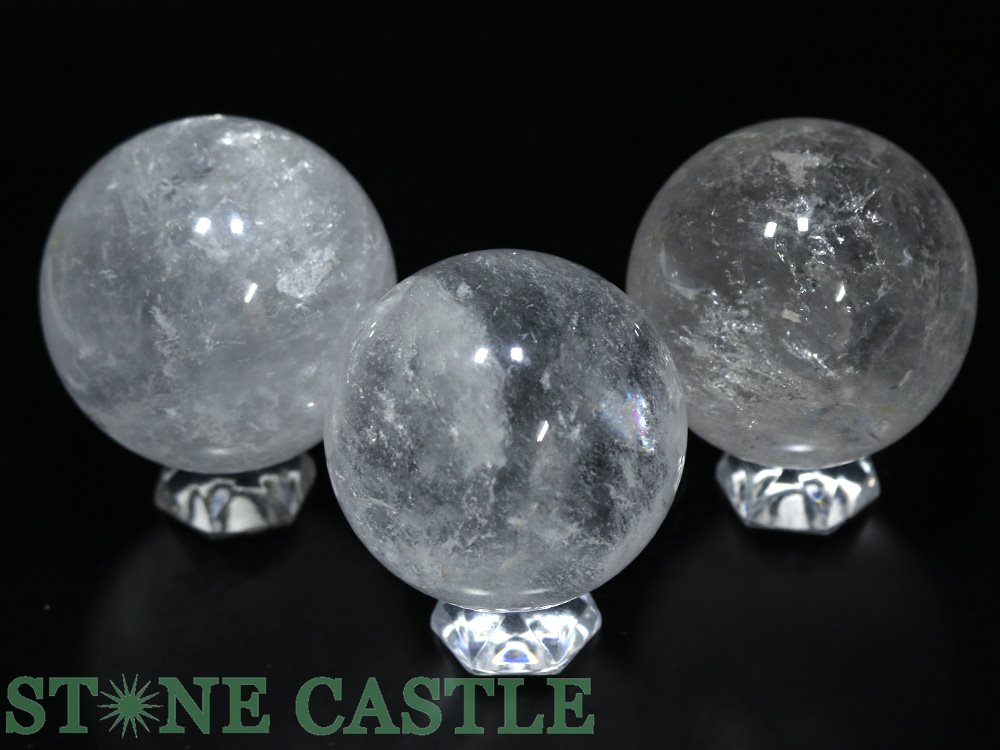 【置き石】丸玉 約68～72mm 水晶 (1玉売り)【パワーストーン 天然石 アクセサリー】