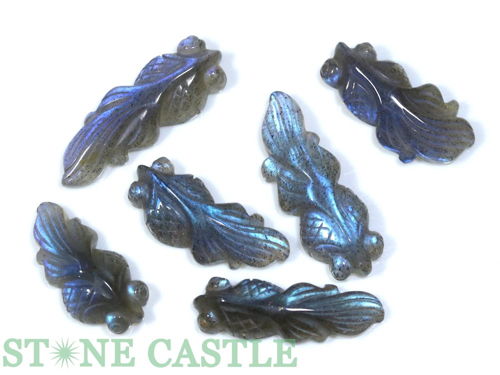 金魚　水晶　彫り フローライト 金魚 彫刻