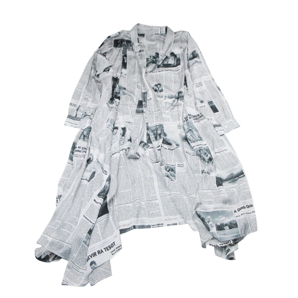 極美品 BALENCIAGA バレンシアガ ロング シャツ ワンピース 長袖 ボウタイリボン ニュースペーパー柄 34 S 白黒 レディース 【中古】｜コムレイドバージ店