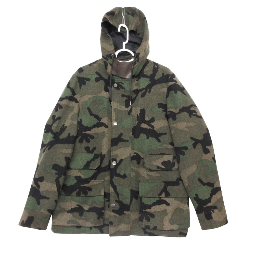 VALENTINO ヴァレンティノ マウンテンパーカー ジャケット レザー切替 キルティングベストライナー カモフラージュ柄 グリーン 46【M】 メンズ 【中古】